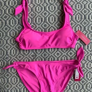 NWT  Bikini Top & Bottoms
